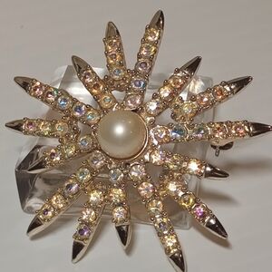 * vintage Emmons AB with faux pearl starburst pin brooch
